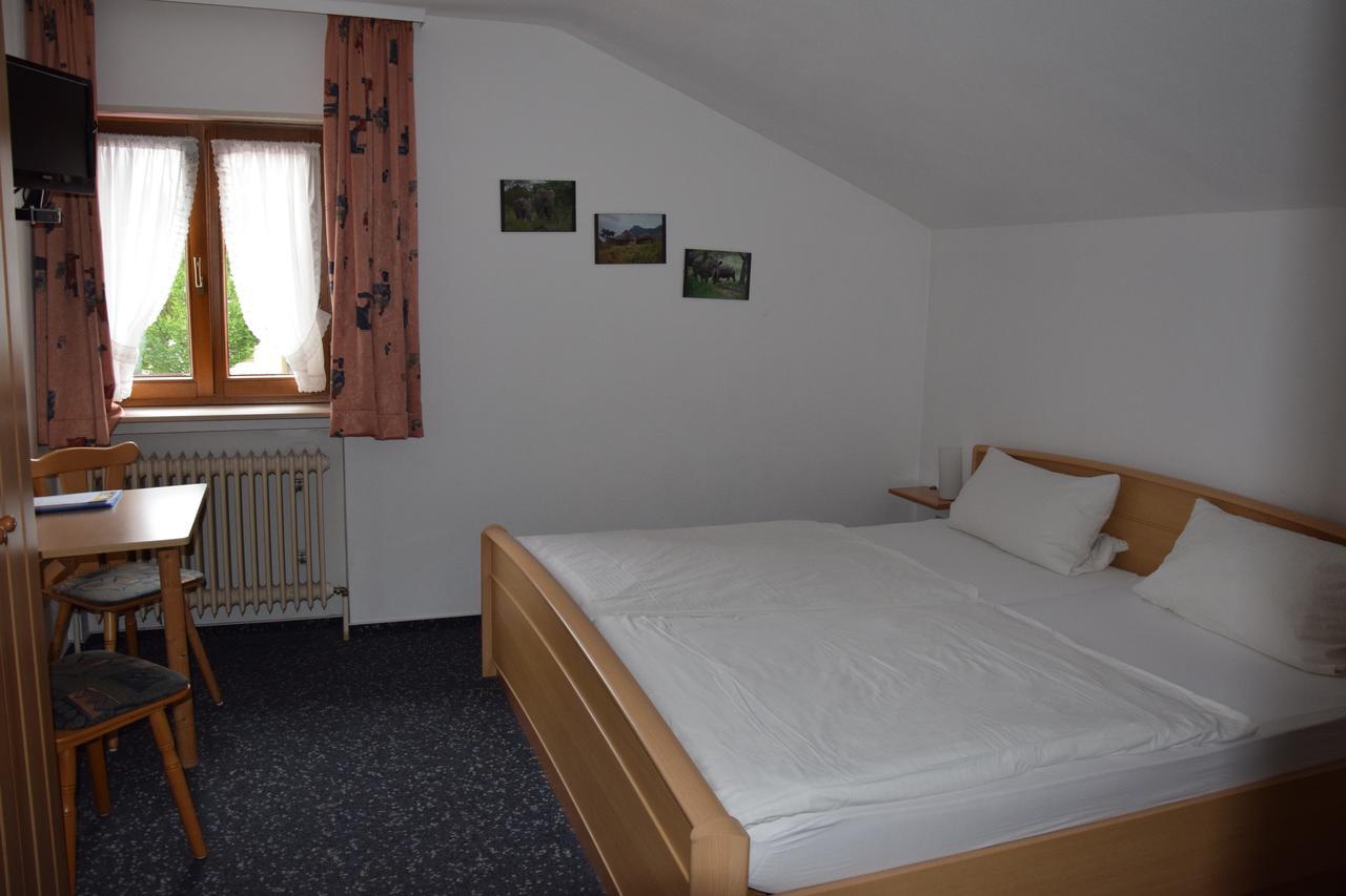 Hotel Sonne Sinsheim Exterior foto